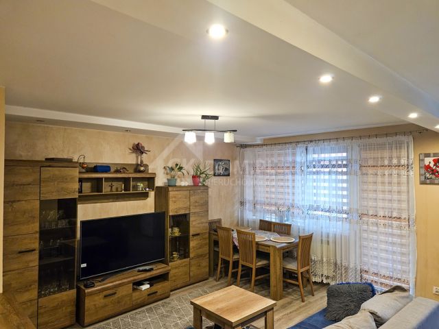 dom wolnostojący, 5 pokoi Jędrzejów. Zdjęcie 3