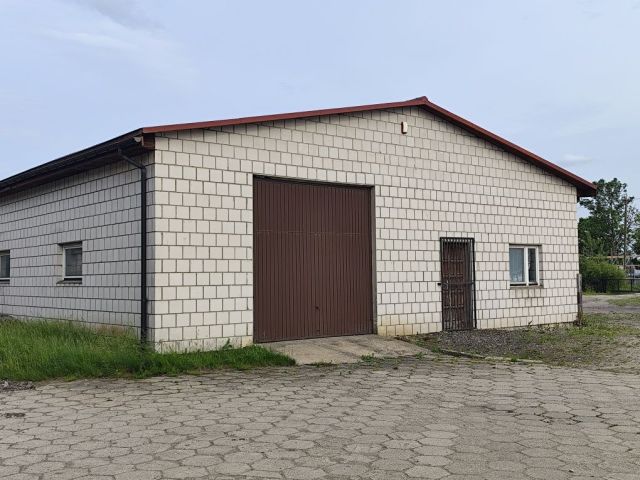 Hala/magazyn Kuriany. Zdjęcie 1