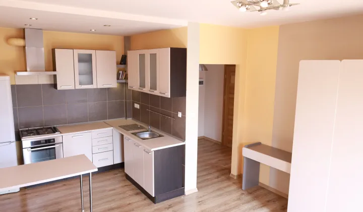 Mieszkanie 2-pokojowe Tarnów, ul. Adama Boryczki