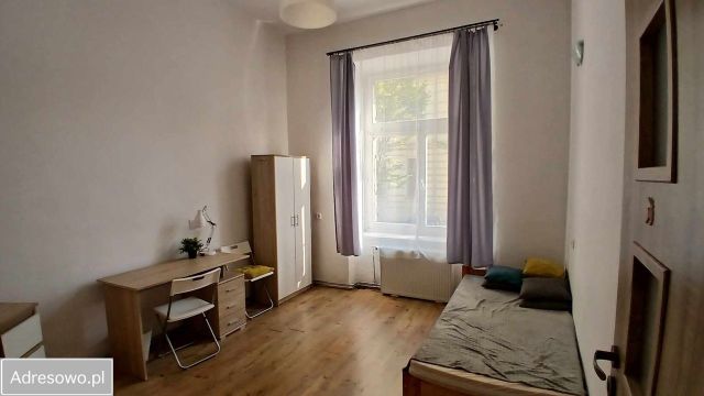 Mieszkanie 3-pokojowe Łódź Polesie, al. 1 Maja. Zdjęcie 1