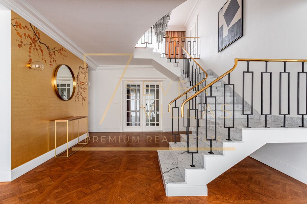 dom wolnostojący, 5 pokoi Michałowice-Wieś. Zdjęcie 2