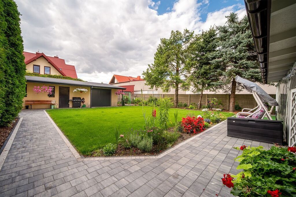 dom wolnostojący, 6 pokoi Koluszki. Zdjęcie 4