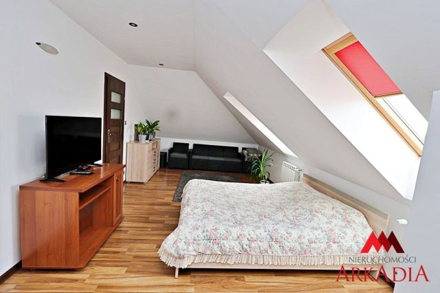 dom wolnostojący, 5 pokoi Więsławice-Parcele. Zdjęcie 23