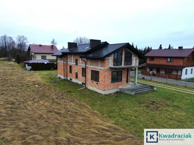 dom wolnostojący, 7 pokoi Rymanów, ul. Mitkowskiego. Zdjęcie 16