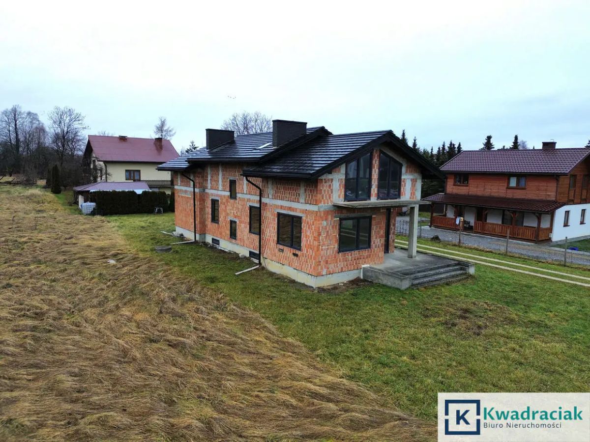 dom wolnostojący, 7 pokoi Rymanów, ul. Mitkowskiego. Zdjęcie 16