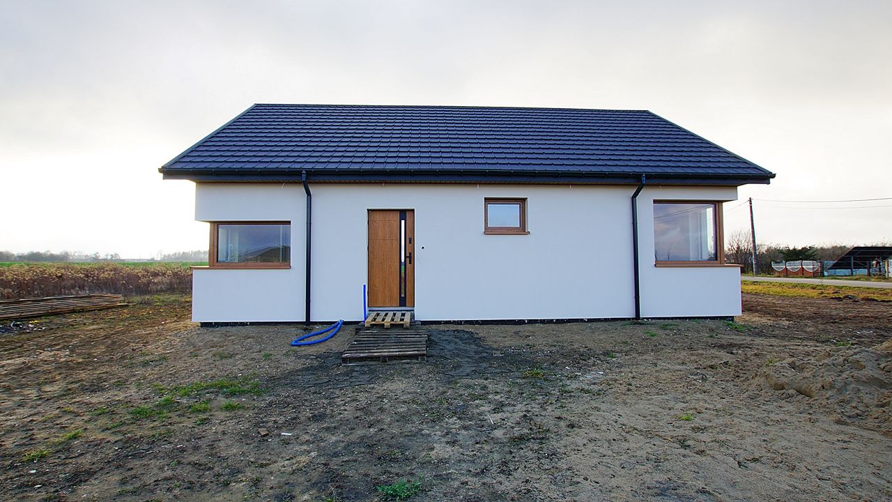 dom wolnostojący, 3 pokoje Juryszewo