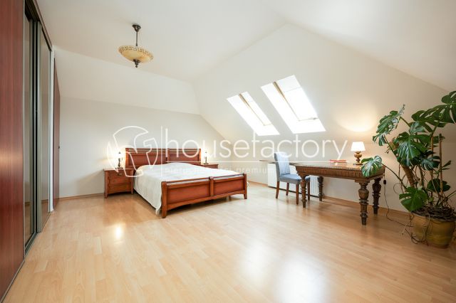 dom wolnostojący, 5 pokoi Łódź Radogoszcz, ul. Cyprysowa. Zdjęcie 15