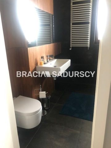 Mieszkanie 2-pokojowe Kraków Krowodrza, ul. Krowoderskich Zuchów. Zdjęcie 5