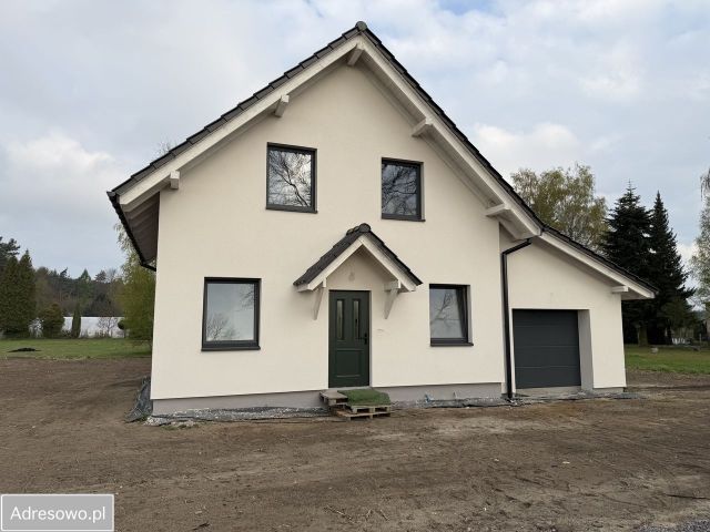 dom wolnostojący, 5 pokoi Orzesze, ul. Żorska. Zdjęcie 1