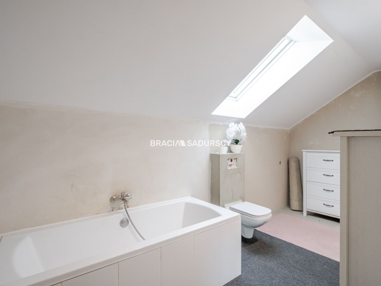 dom wolnostojący, 5 pokoi Krzyszkowice. Zdjęcie 18