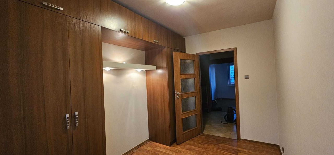 Mieszkanie 3-pokojowe Łódź Retkinia, ul. Janusza Kusocińskiego. Zdjęcie 3