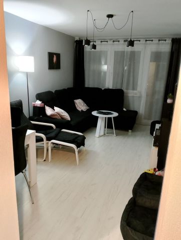 Mieszkanie 3-pokojowe Łódź Bałuty, ul. Sukiennicza. Zdjęcie 1