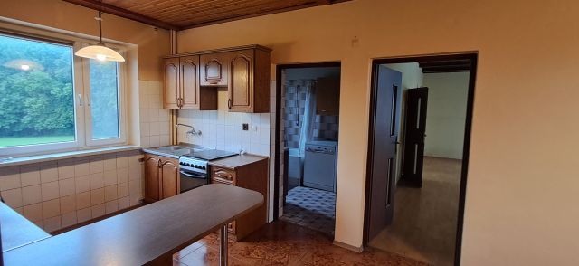 dom wolnostojący, 14 pokoi Wieszowa, ul. Tarnogórska. Zdjęcie 9