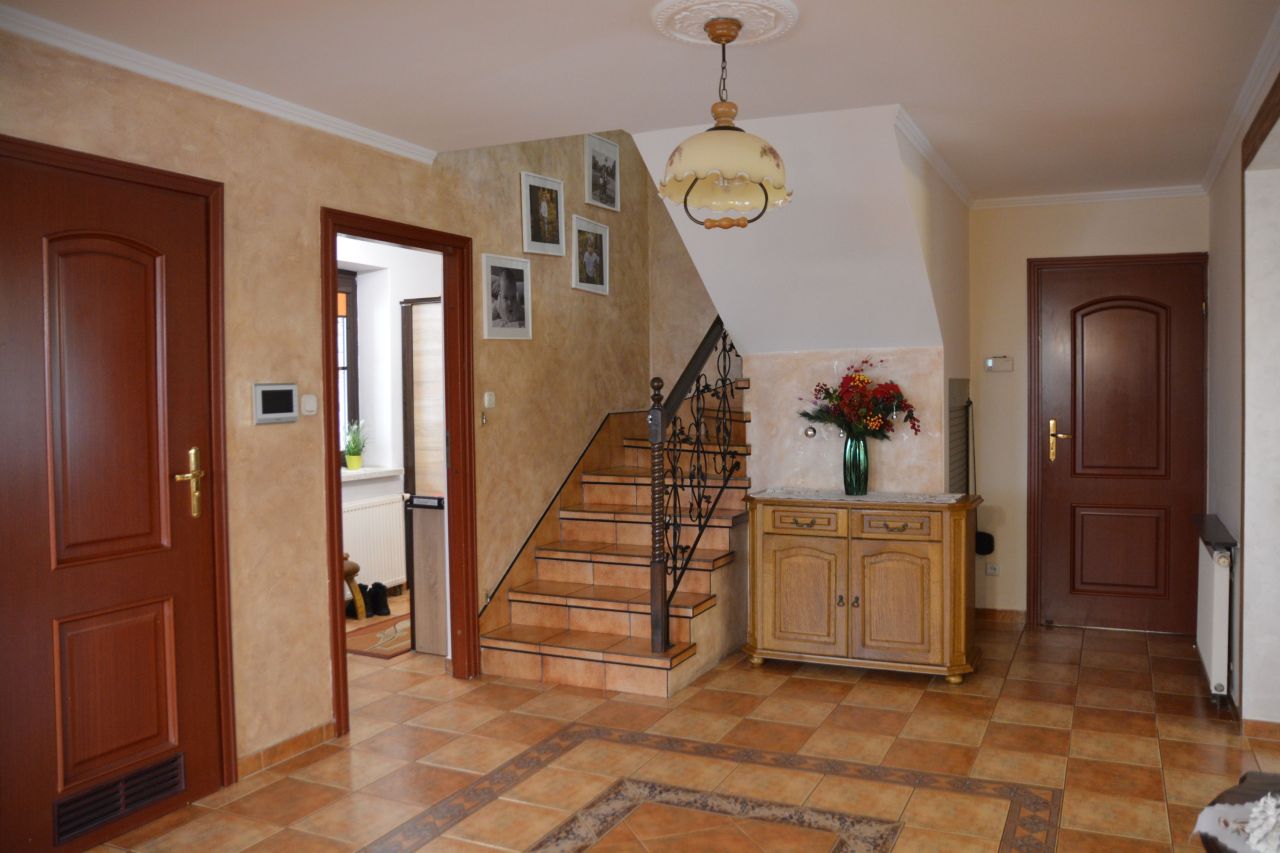 dom wolnostojący, 5 pokoi Tomaszów Lubelski, ul. Wojska Polskiego. Zdjęcie 34