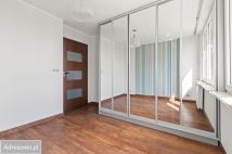 Mieszkanie 3-pokojowe Warszawa Saska Kępa, ul. Międzynarodowa. Zdjęcie 2
