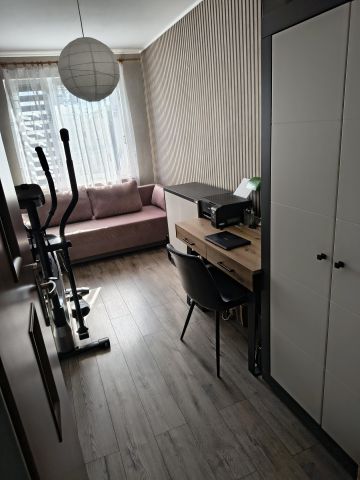 Mieszkanie 3-pokojowe Poznań Komandoria, ul. Piotra Tomickiego. Zdjęcie 34