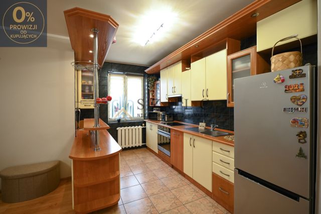 Mieszkanie 3-pokojowe Suwałki, ul. gen. Kazimierza Pułaskiego. Zdjęcie 1