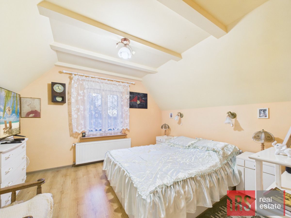 dom wolnostojący, 4 pokoje Bobrowice. Zdjęcie 13