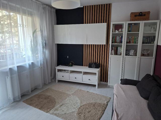 Mieszkanie 3-pokojowe Łódź Retkinia, ul. Armii Krajowej. Zdjęcie 1