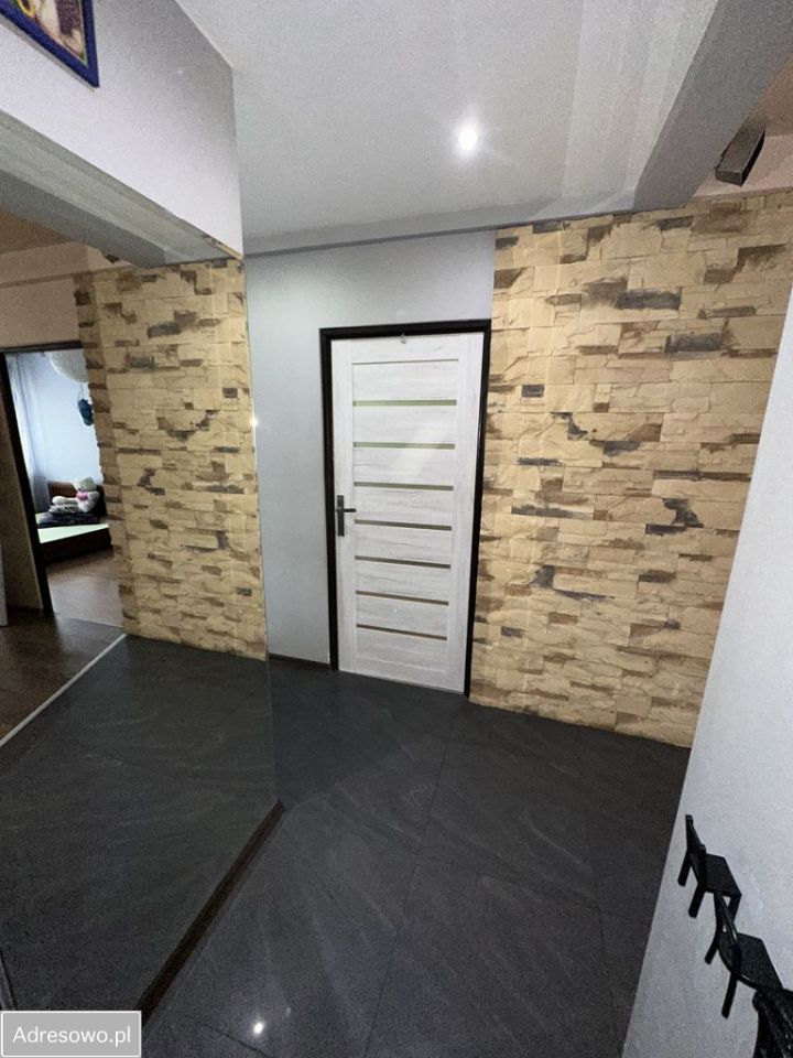 Mieszkanie 3-pokojowe Radom. Zdjęcie 9