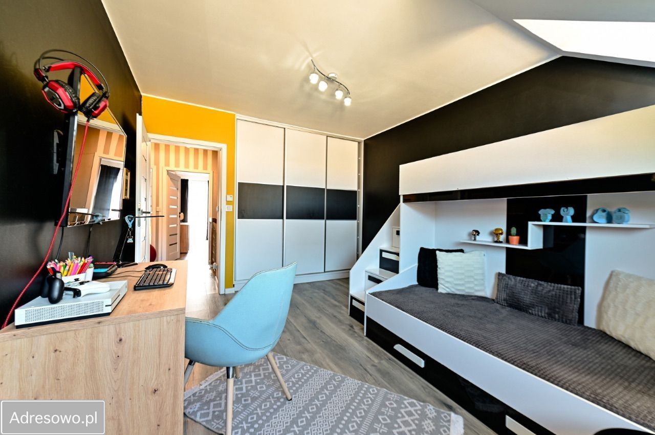 dom szeregowy, 5 pokoi Ruda Śląska Halemba. Zdjęcie 15