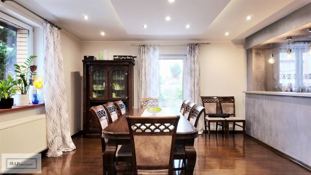 dom wolnostojący, 4 pokoje Konin, ul. Parowa. Zdjęcie 3