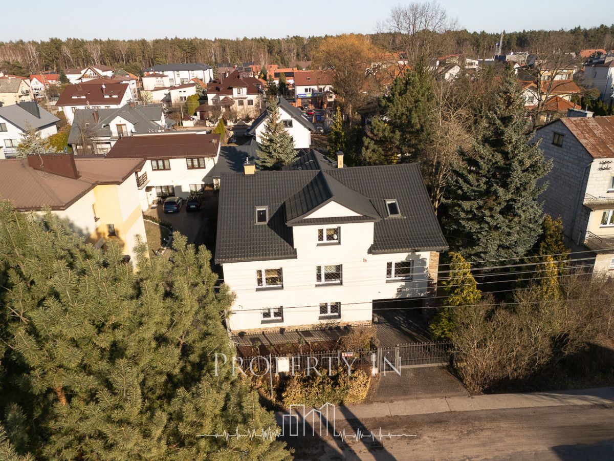 dom wolnostojący, 8 pokoi Zielonka, ul. Woodrowa Wilsona. Zdjęcie 11