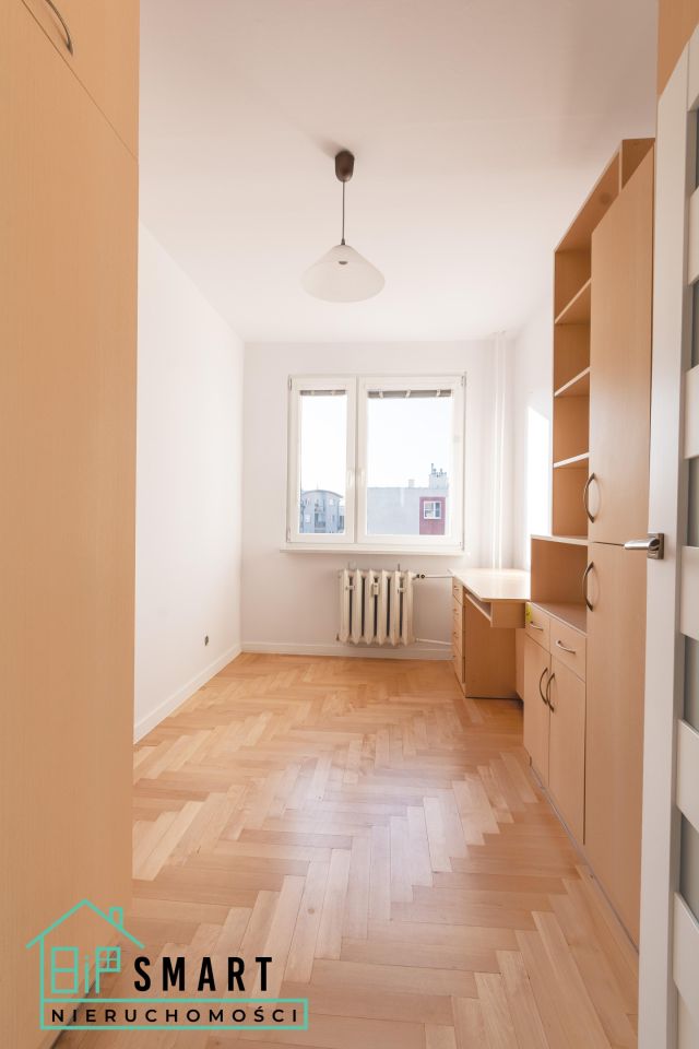 Mieszkanie 3-pokojowe Stalowa Wola, ul. Józefa Poniatowskiego. Zdjęcie 2