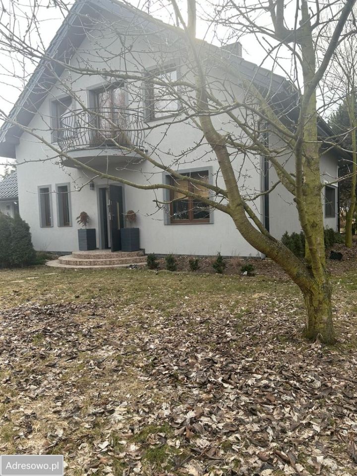 dom wolnostojący, 4 pokoje Świerzna. Zdjęcie 1