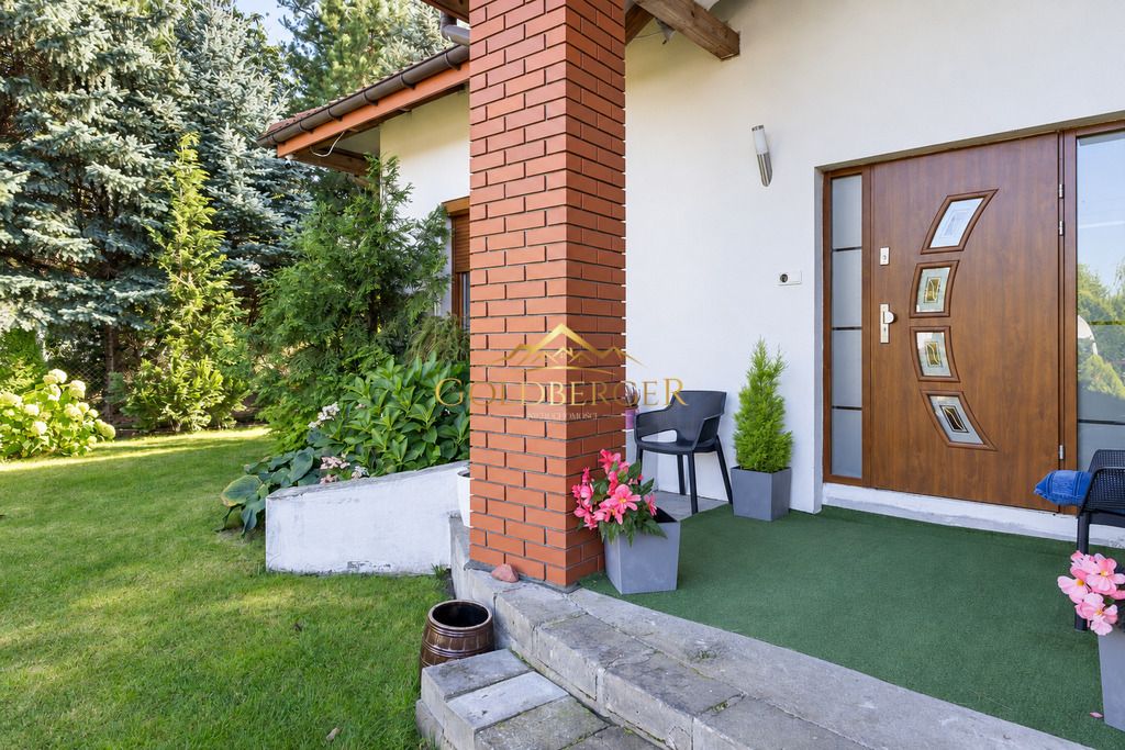 dom wolnostojący, 6 pokoi Kamionki. Zdjęcie 18