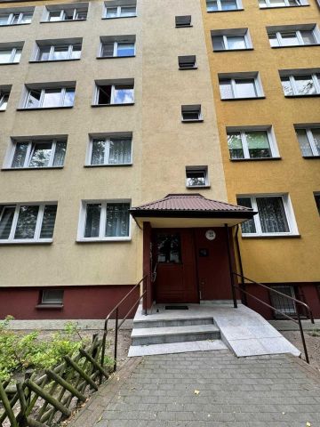 Mieszkanie 3-pokojowe Płock. Zdjęcie 1