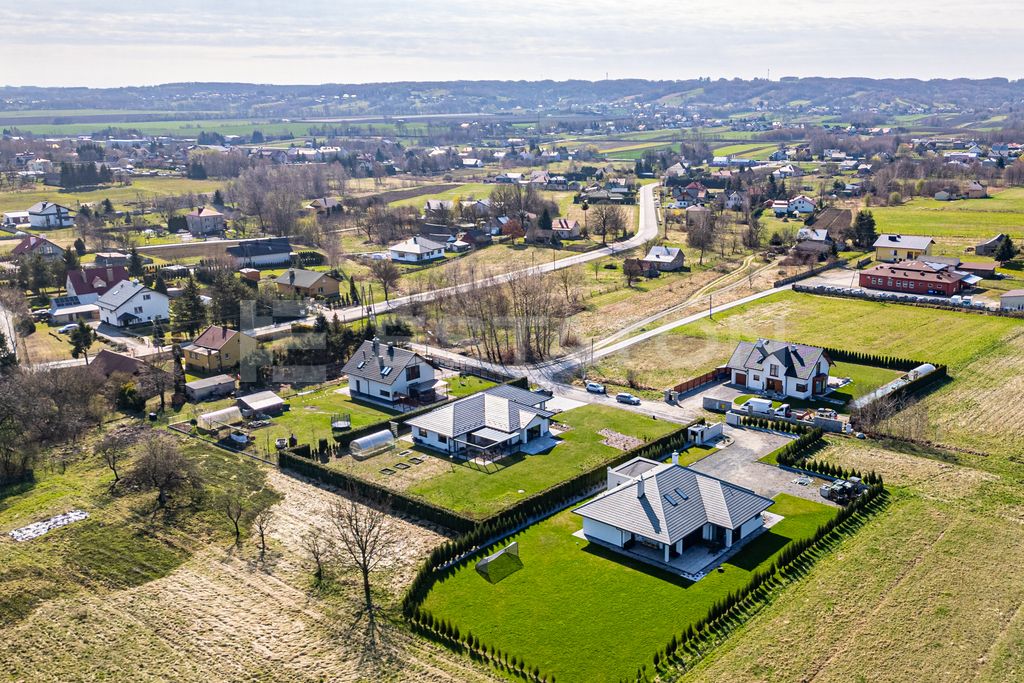 dom wolnostojący, 4 pokoje Trzciana. Zdjęcie 20