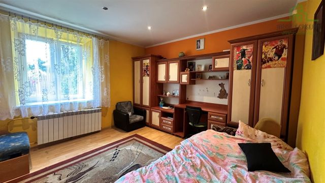 dom wolnostojący, 2 pokoje Kielce Białogon. Zdjęcie 3