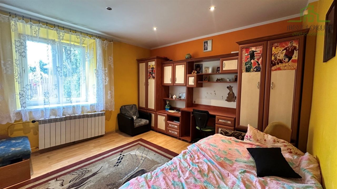 dom wolnostojący, 2 pokoje Kielce Białogon. Zdjęcie 3