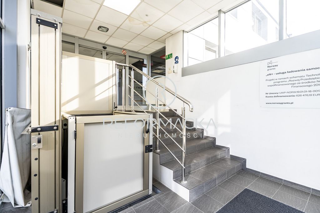 Biuro Rzeszów, ul. płk. Kazimierza Iranka-Osmeckiego. Zdjęcie 2