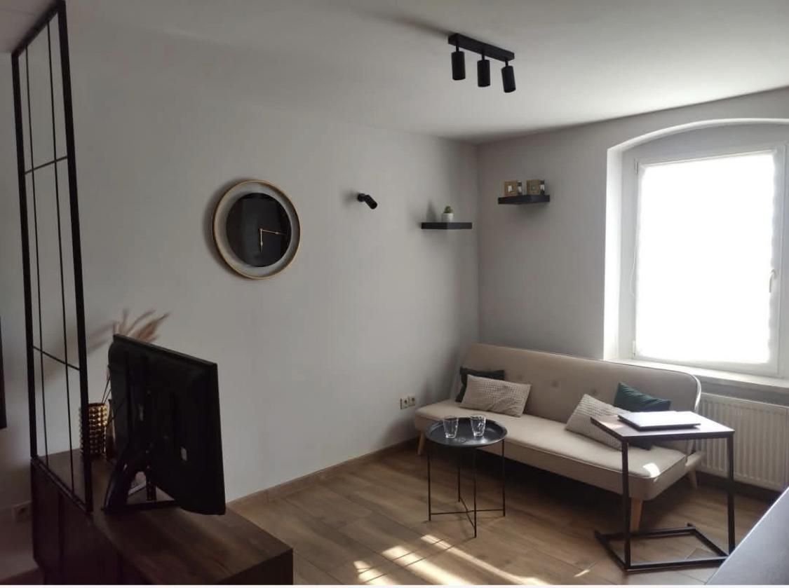 Mieszkanie 2-pokojowe Chorzów Centrum, ul. Franciszka Karpińskiego. Zdjęcie 2