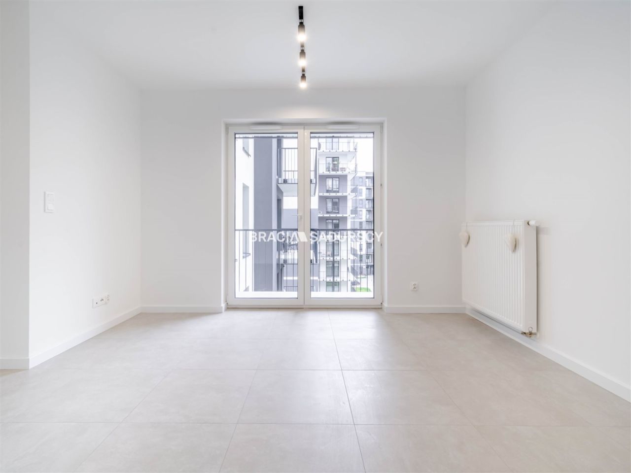 Mieszkanie 2-pokojowe Kraków Mistrzejowice, ul. Powstańców. Zdjęcie 2