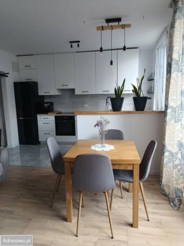 Mieszkanie 2-pokojowe Warszawa Falenica, ul. Poematu. Zdjęcie 1