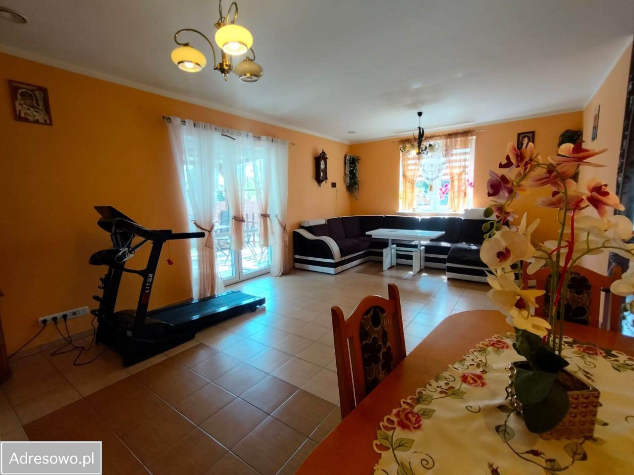 dom wolnostojący, 4 pokoje Warnice. Zdjęcie 2