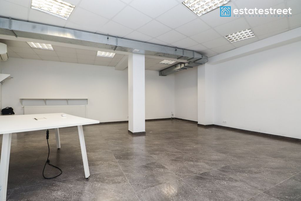 Biuro Kraków Łagiewniki-Borek Fałęcki, ul. Józefa Marcika. Zdjęcie 2