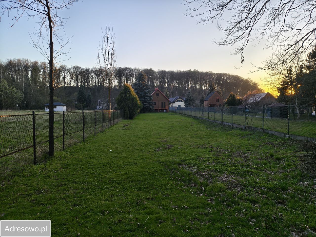 dom wolnostojący, 4 pokoje Ochaby Małe. Zdjęcie 18