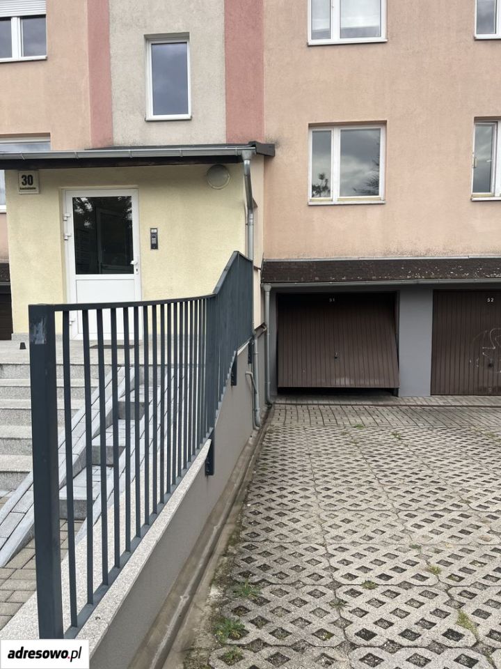 Mieszkanie 2-pokojowe Zielona Góra Centrum, ul. Konstruktorów. Zdjęcie 1