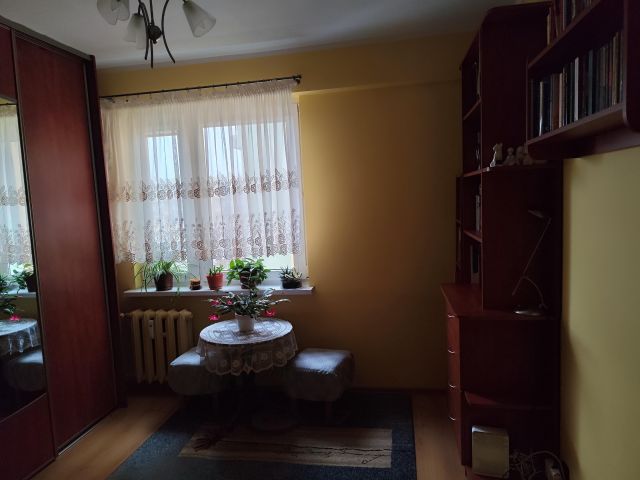 Mieszkanie 3-pokojowe Kutno, ul. Marii Skłodowskiej-Curie. Zdjęcie 4