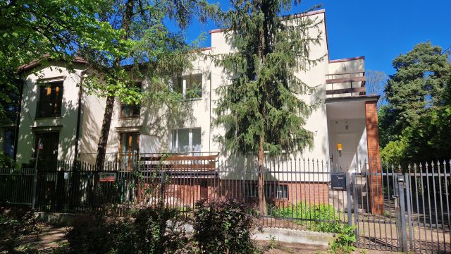 bliźniak, 6 pokoi Warszawa Wawer, ul. VI Poprzeczna. Zdjęcie 1
