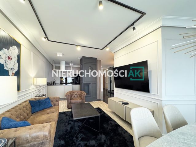 Mieszkanie 3-pokojowe Poznań, ul. Wenecjańska. Zdjęcie 4