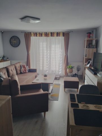 Mieszkanie 2-pokojowe Nowe Miasteczko. Zdjęcie 1