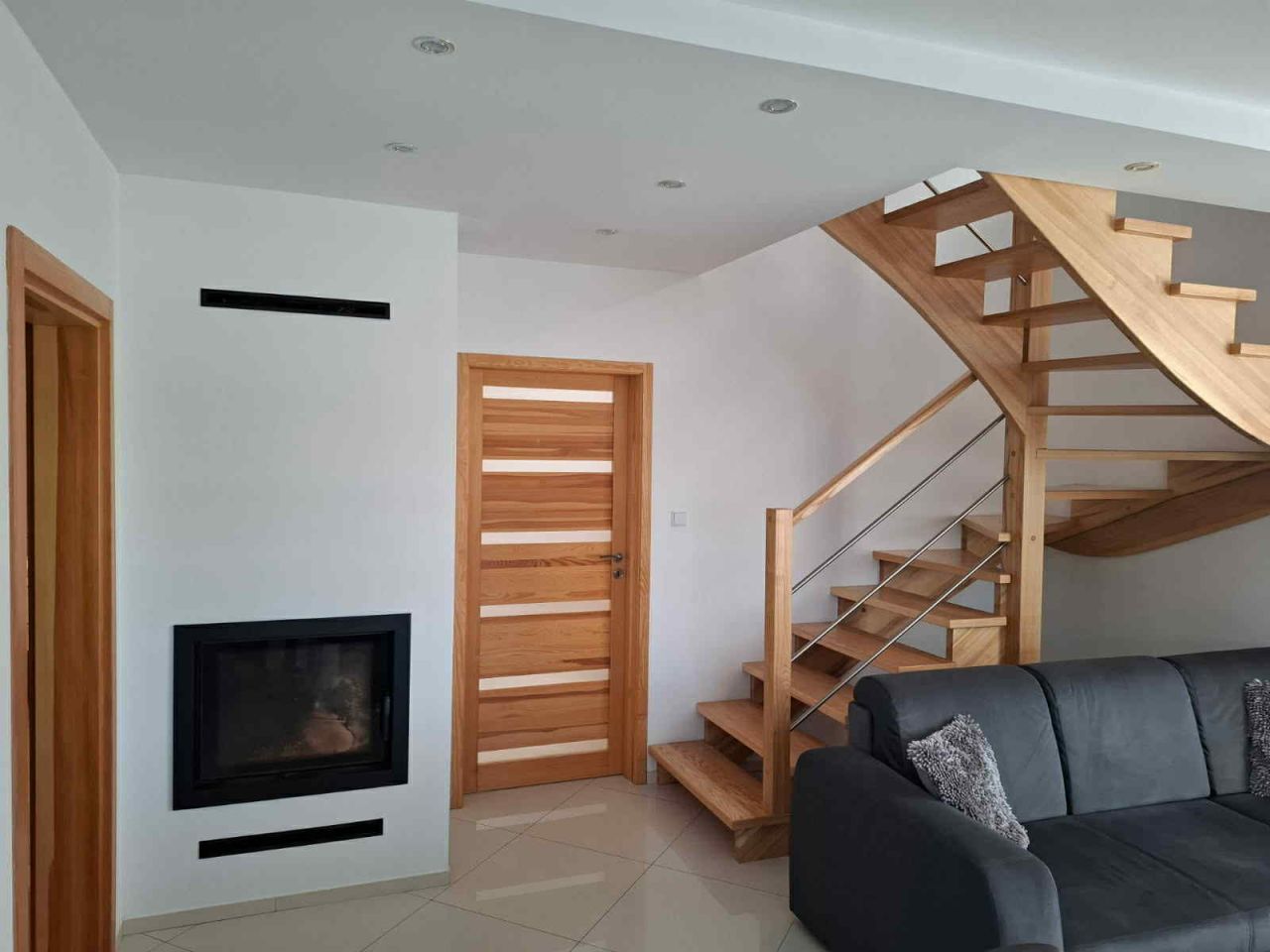 dom wolnostojący, 4 pokoje Szumlin. Zdjęcie 3