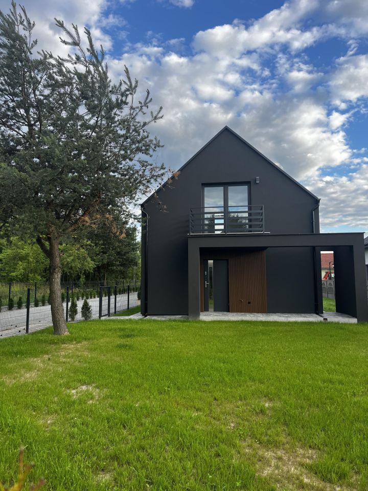 dom wolnostojący Rogów, ul. Wesoła. Zdjęcie 6