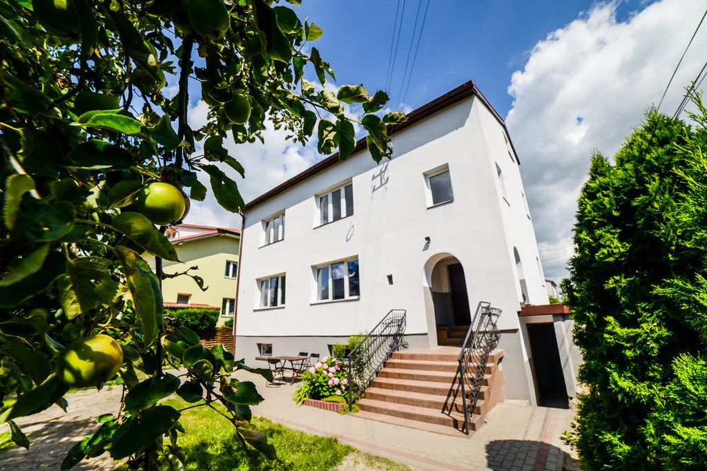 dom wolnostojący, 8 pokoi Kobyłka, ul. Serwitucka