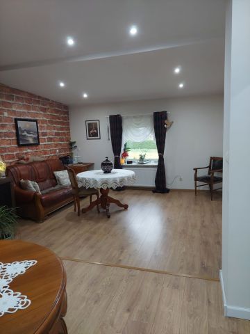 dom wolnostojący, 6 pokoi Orzesze Zazdrość, ul. Żorska. Zdjęcie 1